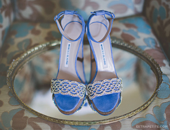 manolo blahnik something blue jeweled wedding shoes