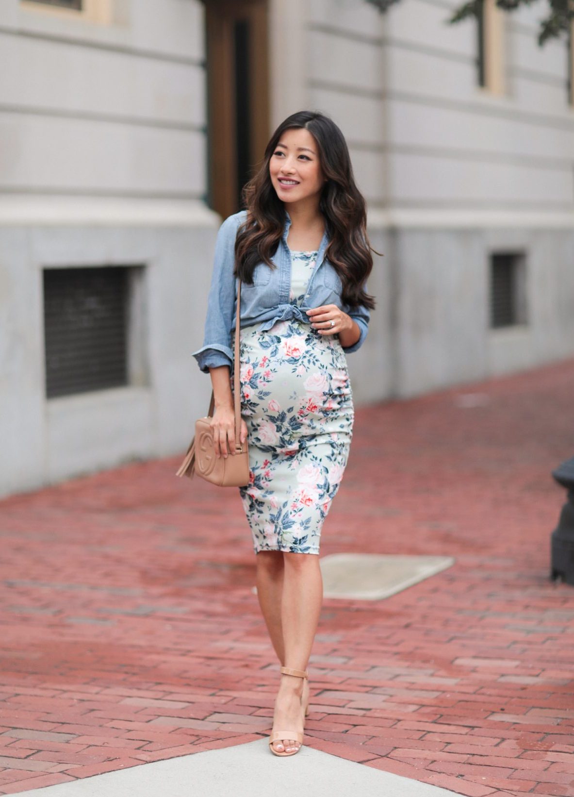 floral print maternity dress third trimester outfit ideas