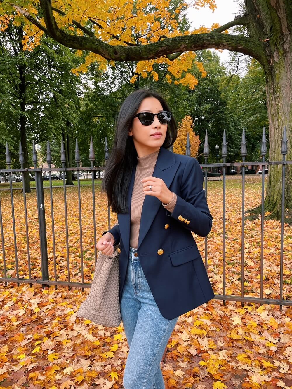 casual outfit with navy blazer boston fall