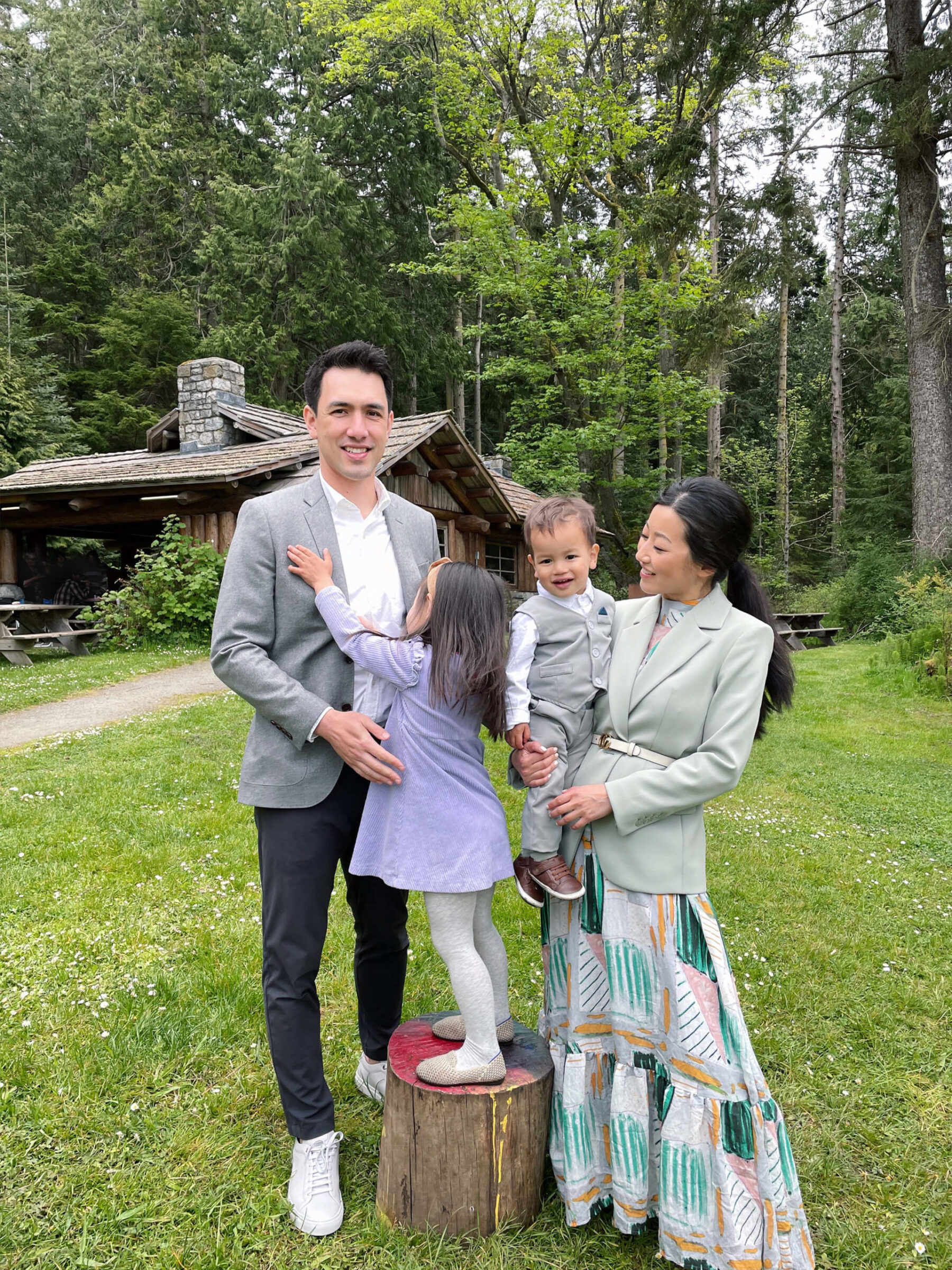 deception pass wedding picnic shelter hike