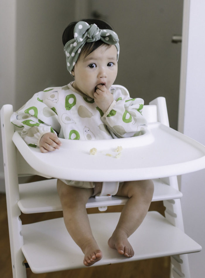 baby introducing solids stokke trip trapp high chair review
